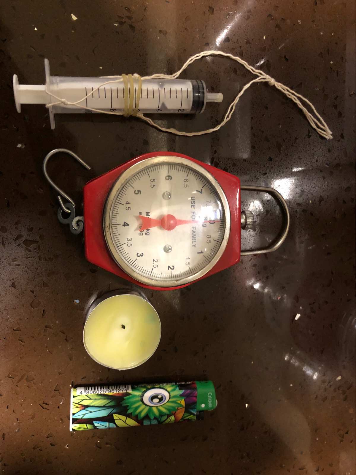 大氣壓的趣味小實驗_幼兒園中班科學磁鐵小實驗備課_大氣壓強科學小實驗