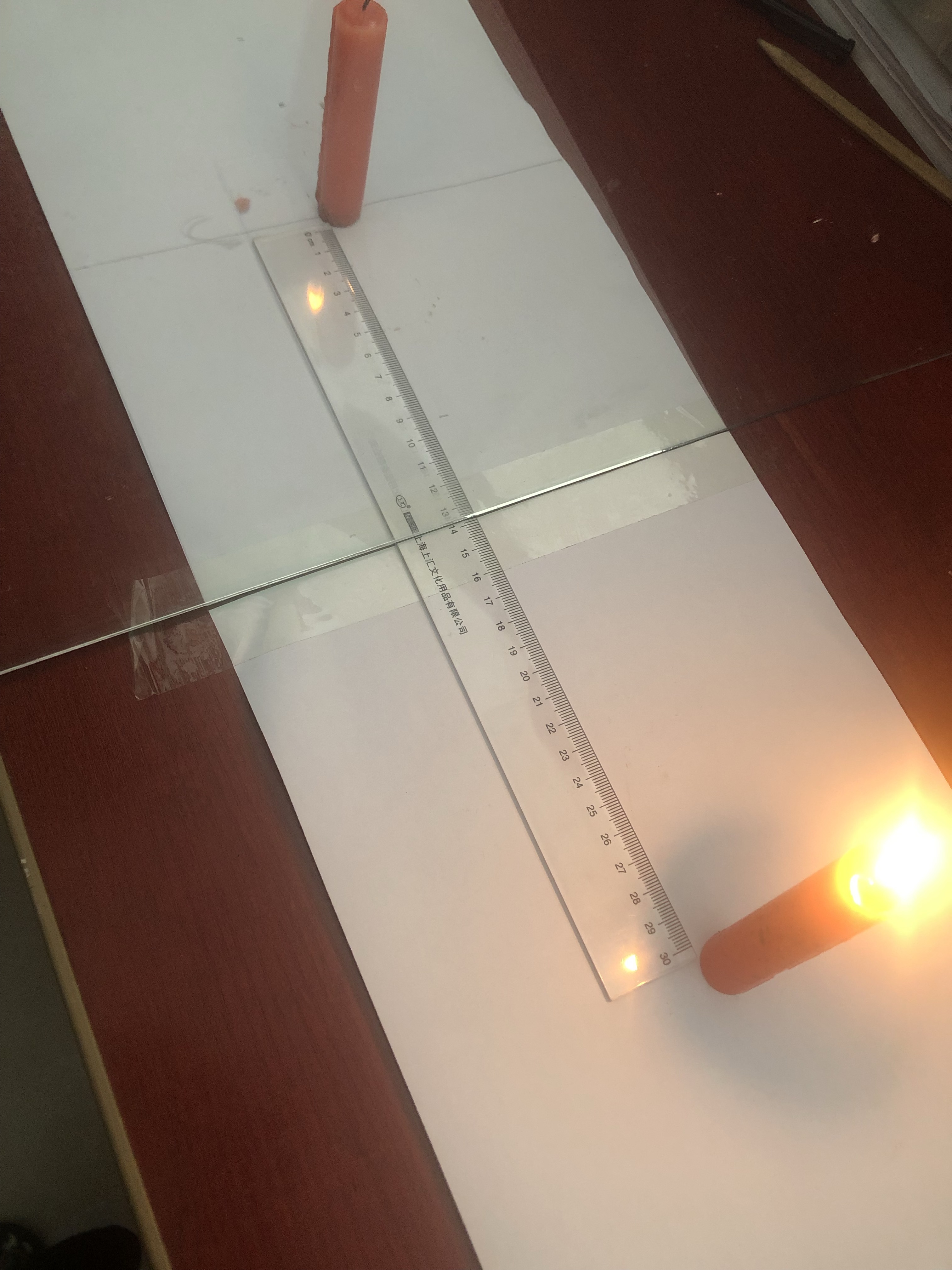 平面成像的特點(diǎn)_平面鏡成像實(shí)驗(yàn)器材_凸透鏡成像實(shí)驗(yàn)