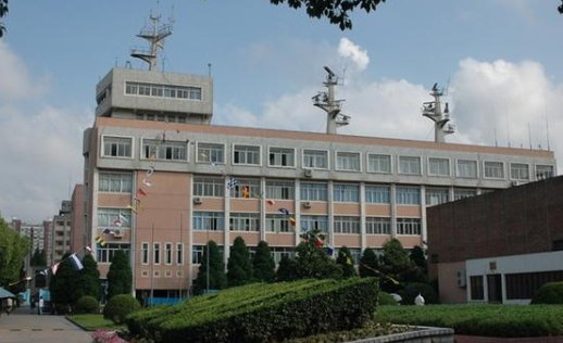 2023蘭州交通大學(xué)錄取分?jǐn)?shù)線_蘭州交通大學(xué)美術(shù)分?jǐn)?shù)_錄取大學(xué)看的專業(yè)分?jǐn)?shù)