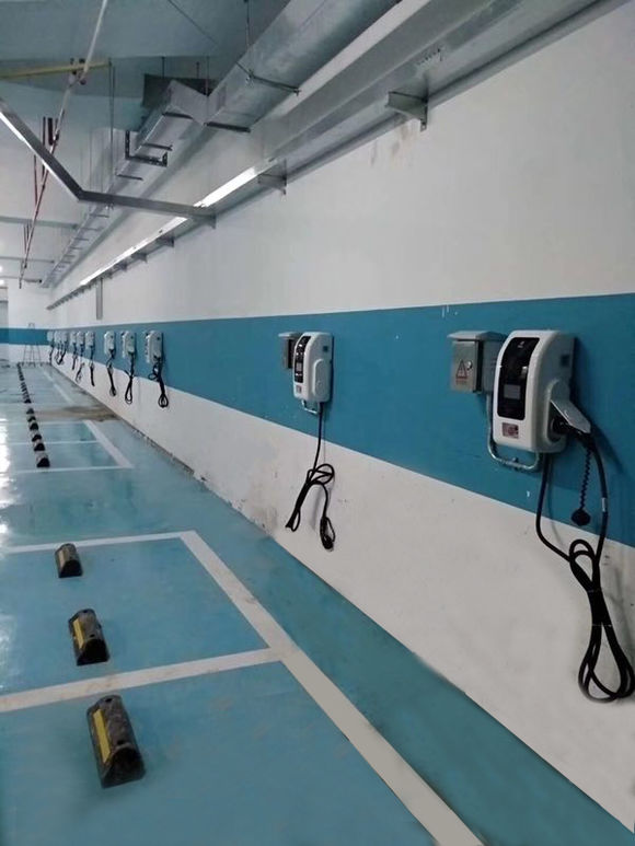電動車在車棚充電起火算誰的_電動車充電功率怎么算_功率變送器功率怎么算