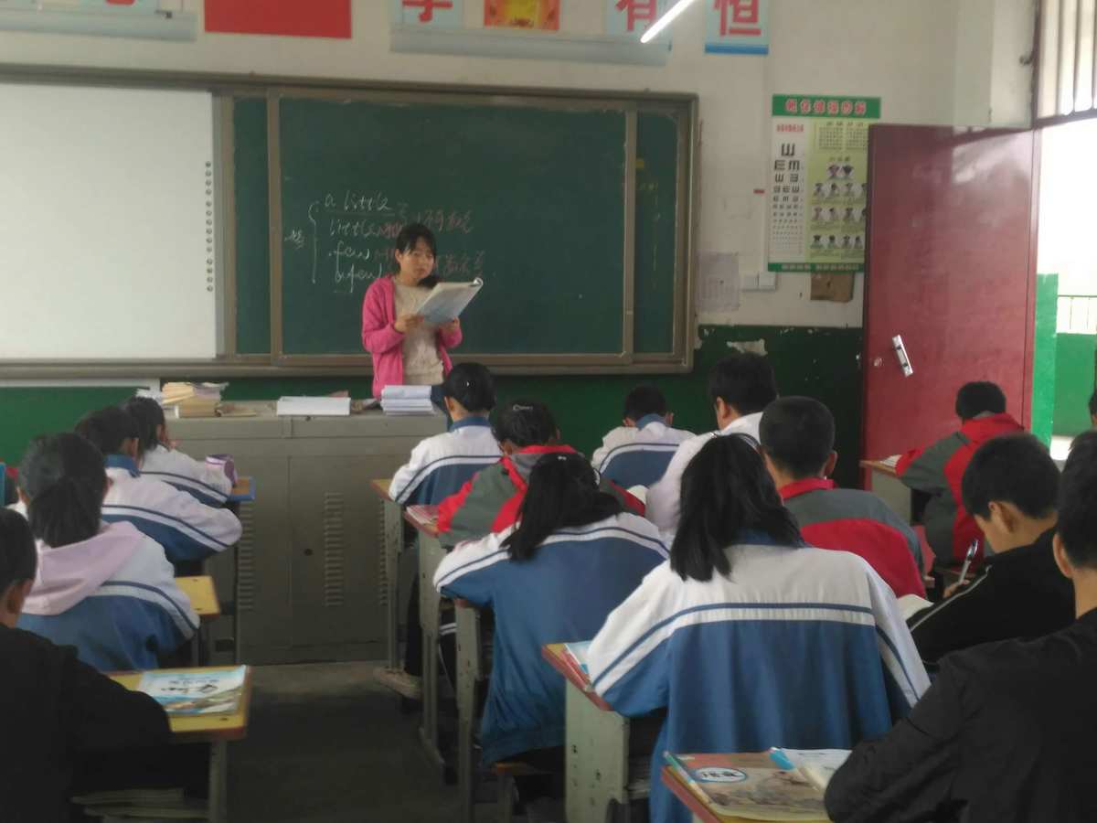物理優(yōu)質(zhì)課評(píng)語(yǔ)簡(jiǎn)寫_物理優(yōu)質(zhì)簡(jiǎn)寫課評(píng)語(yǔ)大全_物理優(yōu)質(zhì)課評(píng)價(jià)表