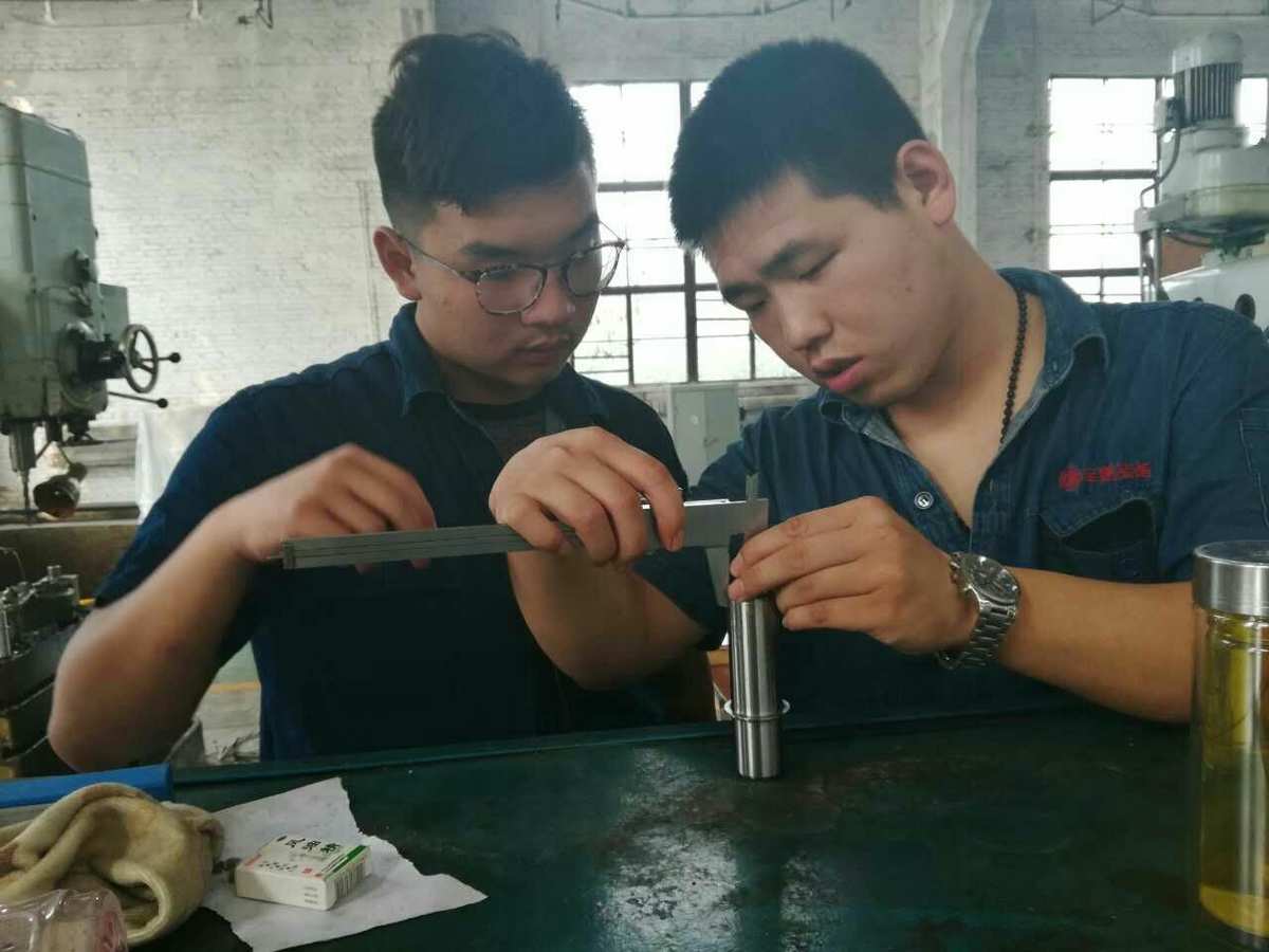 物理知識在生活中的應用_生活中應用到物理知識的例子_生活中應用物理知識的事例