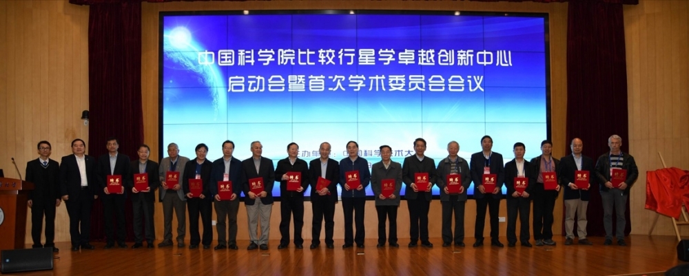 世界十大杰出物理學(xué)家圖片_杰出的物理學(xué)家手抄報(bào)_杰出的物理學(xué)家是誰(shuí)