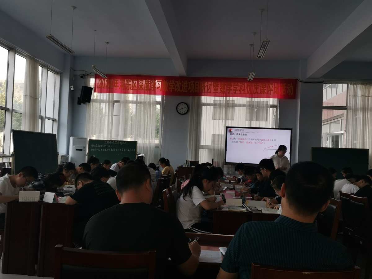 二力平衡樂樂課堂視頻_樂樂課堂平衡力與相互作用力_樂樂課堂力的平衡視頻