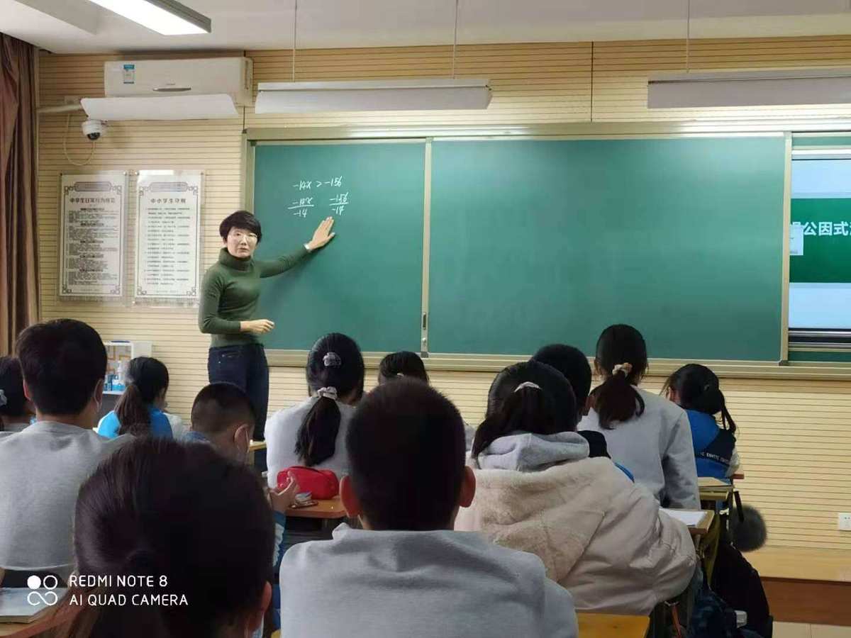 物理高中實(shí)驗(yàn)教學(xué)計(jì)劃表_高中物理實(shí)驗(yàn)教學(xué)計(jì)劃_高中物理實(shí)驗(yàn)教學(xué)設(shè)計(jì)