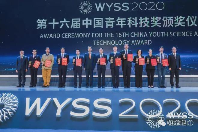 頂尖物理學家合照_頂尖合照物理家學什么_頂級物理學家合影