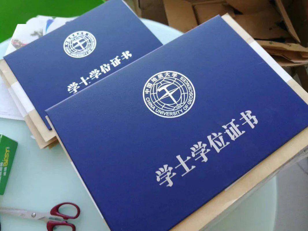 物理是什么學士學位_學位學士物理是什么學歷_物理學學士學位用英語怎么說