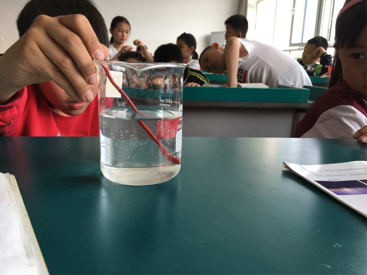 光的折射實驗目的原理結論_光的折射實驗目的原理結論_光的折射實驗目的原理結論