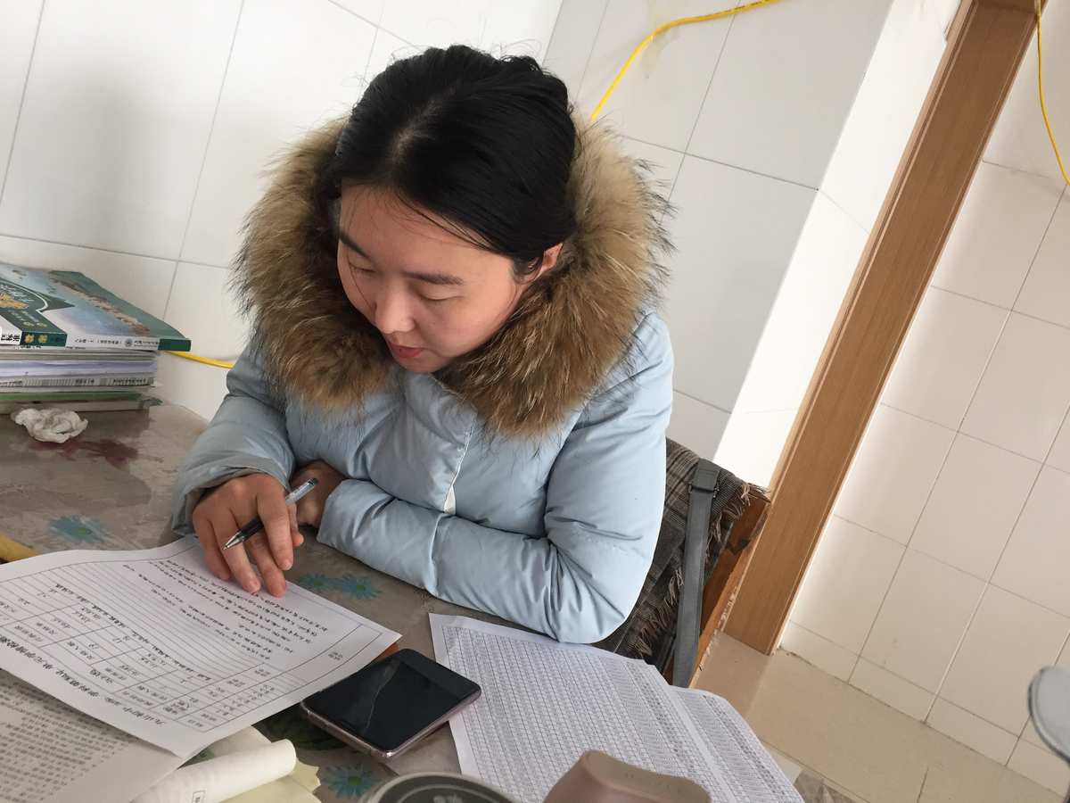 八年級物理二力平衡評課_物理力的平衡視頻_物理平衡力教學視頻