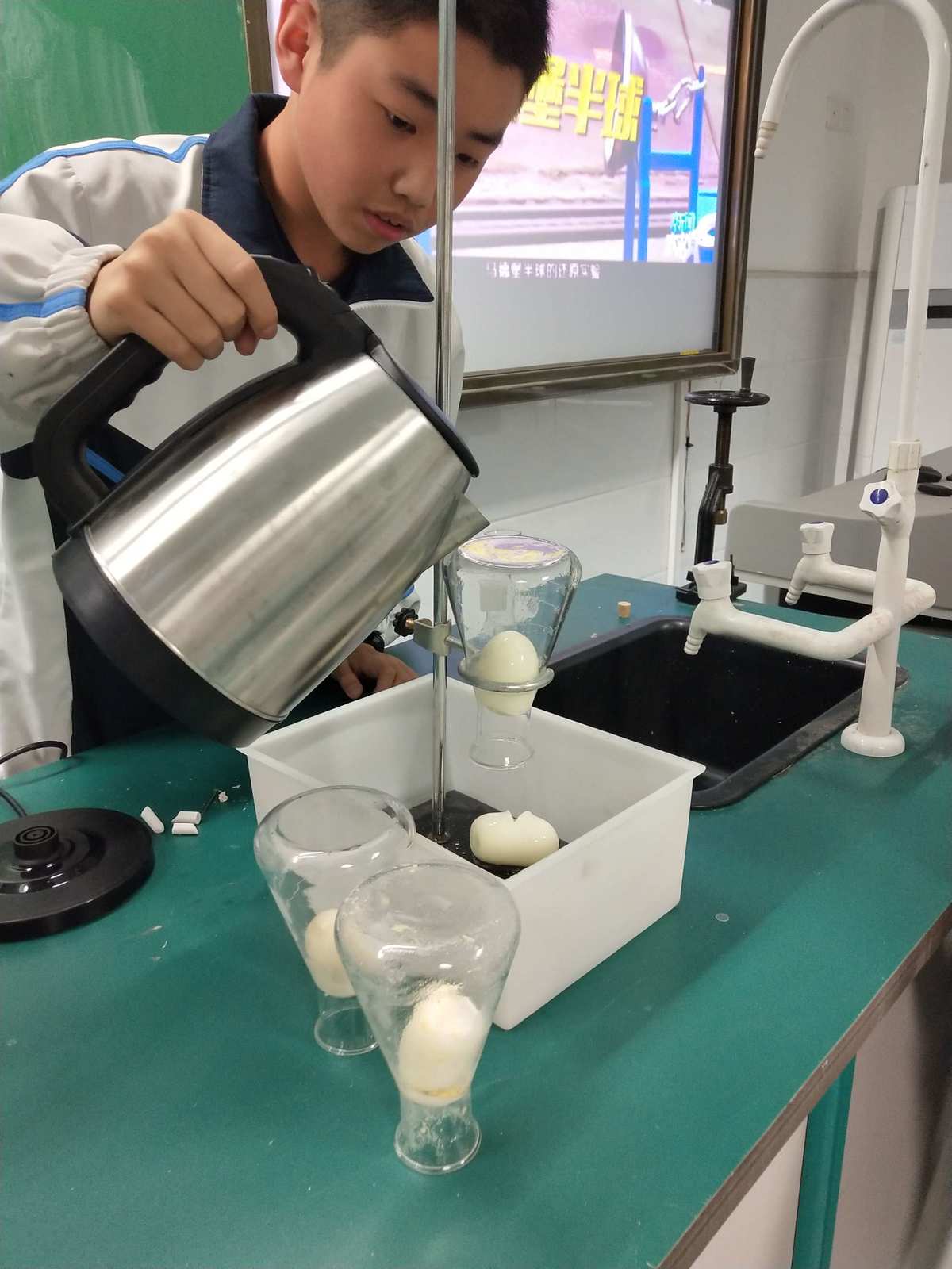 中學物理大氣壓強_初中物理大氣壓強知識點總結_初中物理大氣壓強