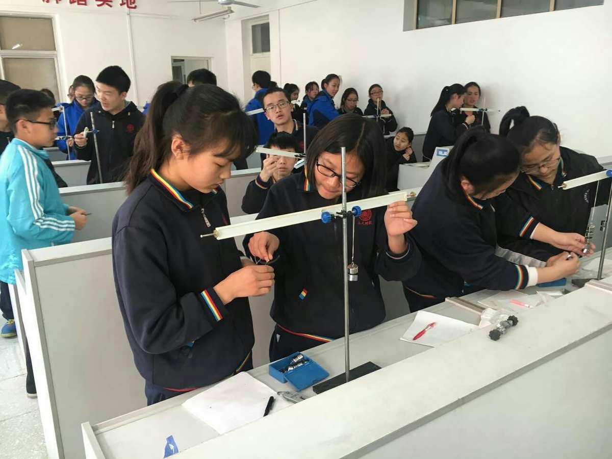 化學動畫實驗制作軟件_初中化學教學中的實驗視頻動畫_初中化學實驗flash動畫