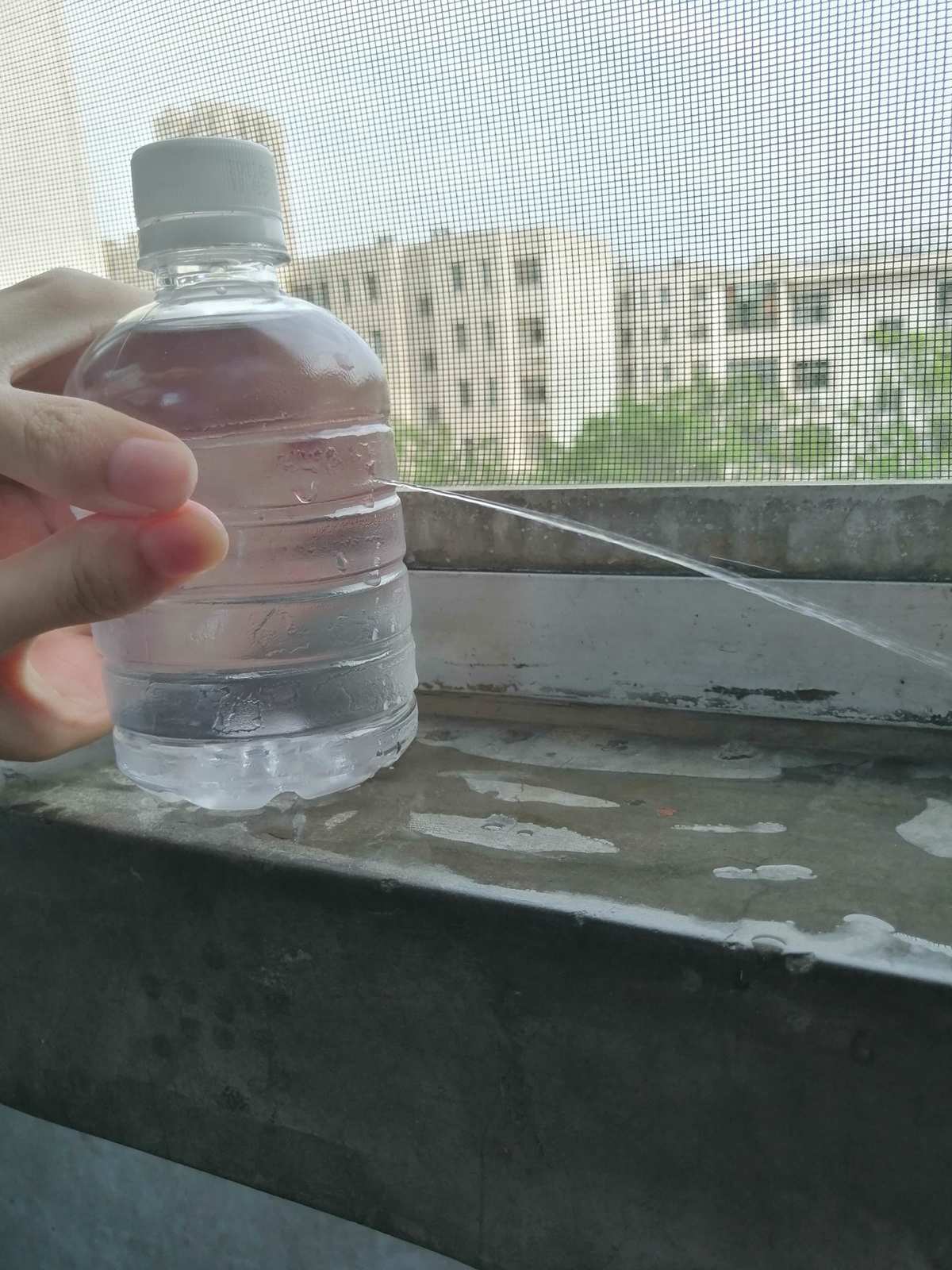 大氣壓力大氣壓強_大氣壓強很大但是感受不到_大氣壓強受什么影響