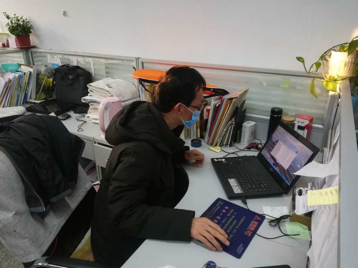 初中物理網課老師前十排行_初中物理網課名師_物理初中網課老師哪個比較厲害