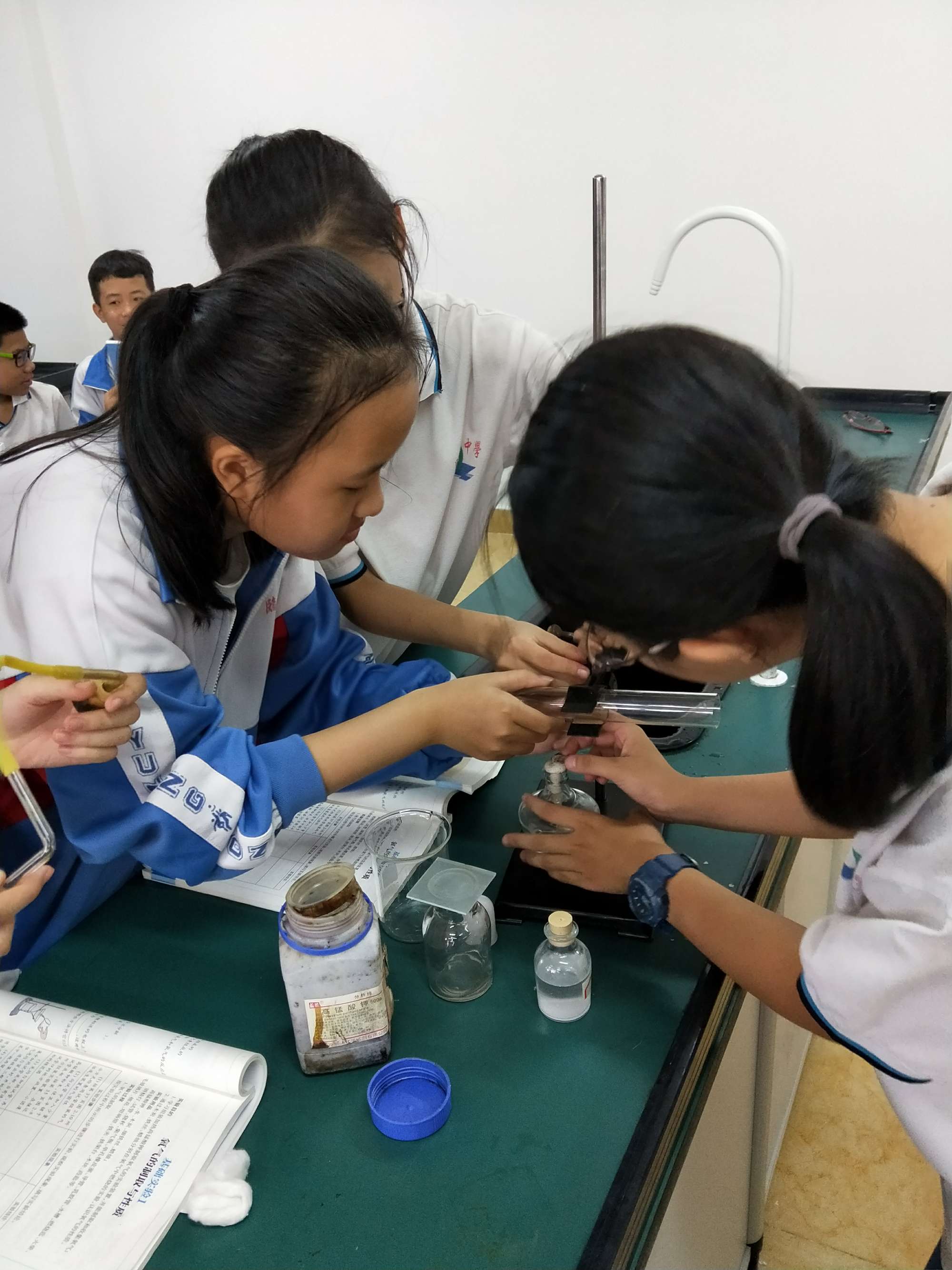 天體物理系大學有哪些學校_天體物理的大學_有天體物理系的大學
