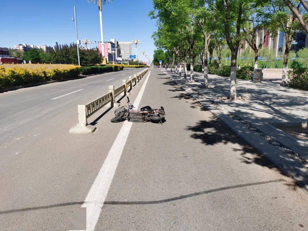 摩擦力自行車_摩擦力自行車問題_自行車受摩擦力示意圖