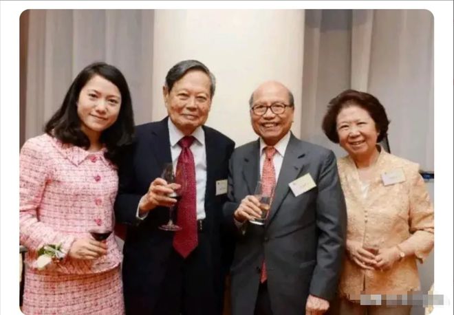 楊振寧岳父是誰_楊振寧岳父和楊振寧孫女結婚啦_楊振寧是翁帆