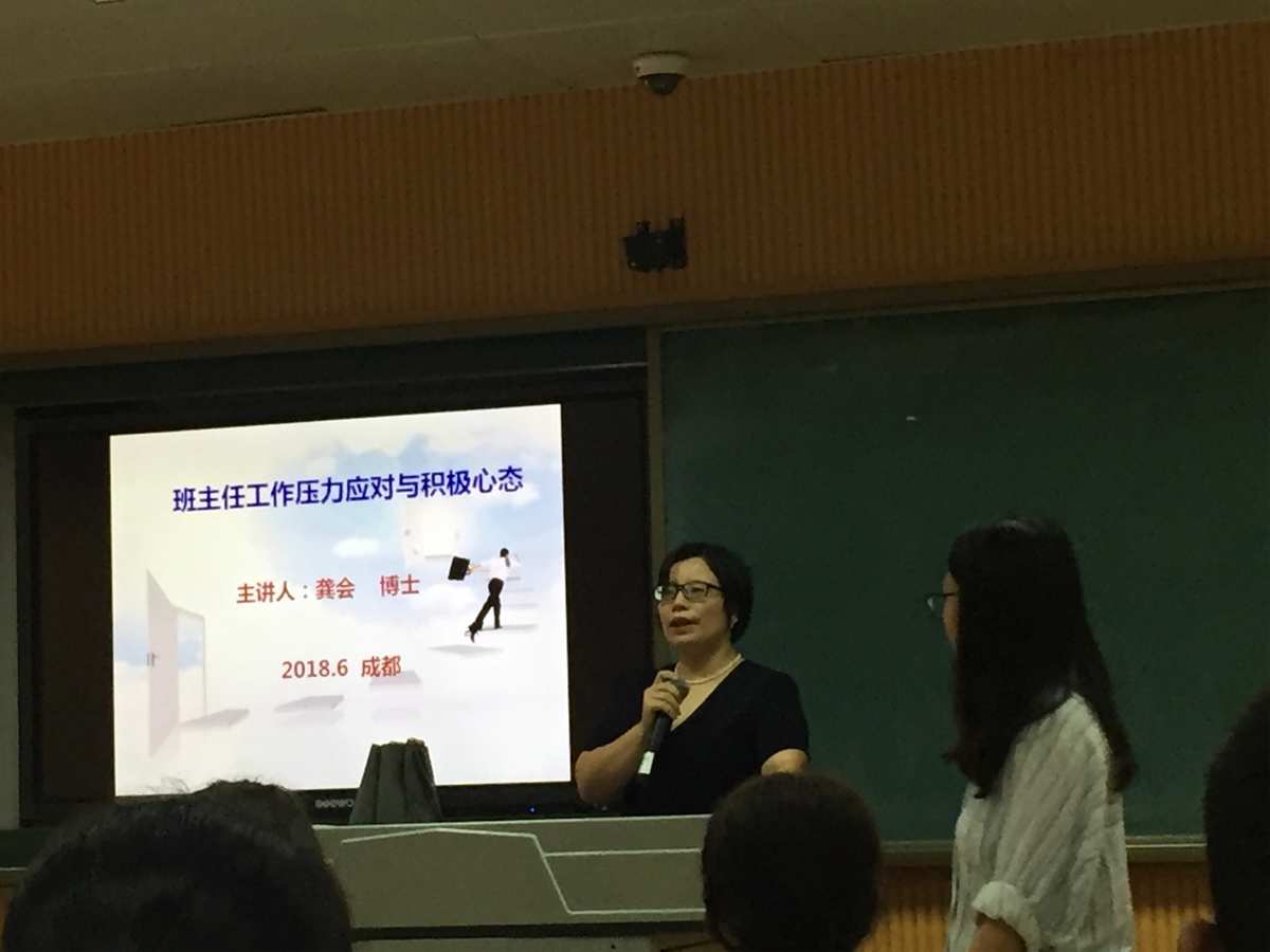 大氣壓強(qiáng)教學(xué)視頻_大氣壓強(qiáng)示范課_八年級(jí)大氣壓強(qiáng)教學(xué)視頻