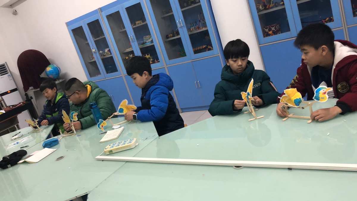 人教版八年級物理實驗教學計劃_物理實驗教學工作計劃_八年級物理實驗教學計劃