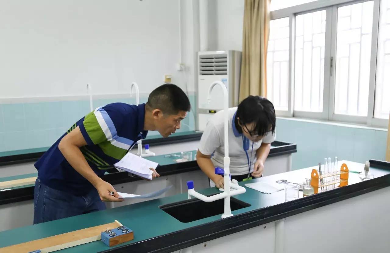 初三操作物理實驗廣東版答案_廣東初三物理實驗操作_廣州市初三物理實驗考試視頻