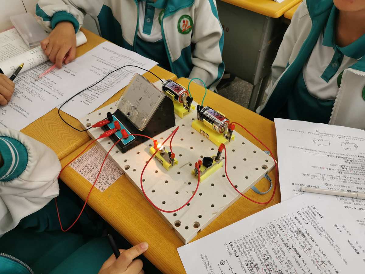 測(cè)量電阻課后反思_初中電阻的測(cè)量教學(xué)反思_測(cè)量電阻教案人教版初中物理