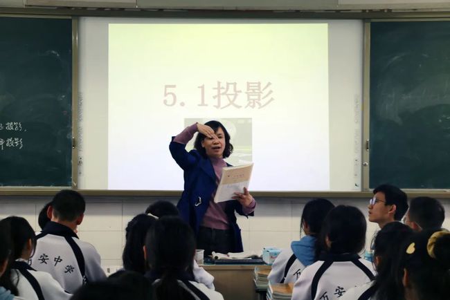 光現象復習課教學反思_反思示例_反思性教學及教學反思心得體會