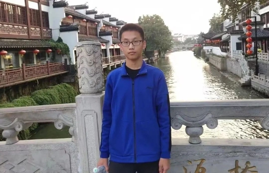 物理競賽金牌圖片