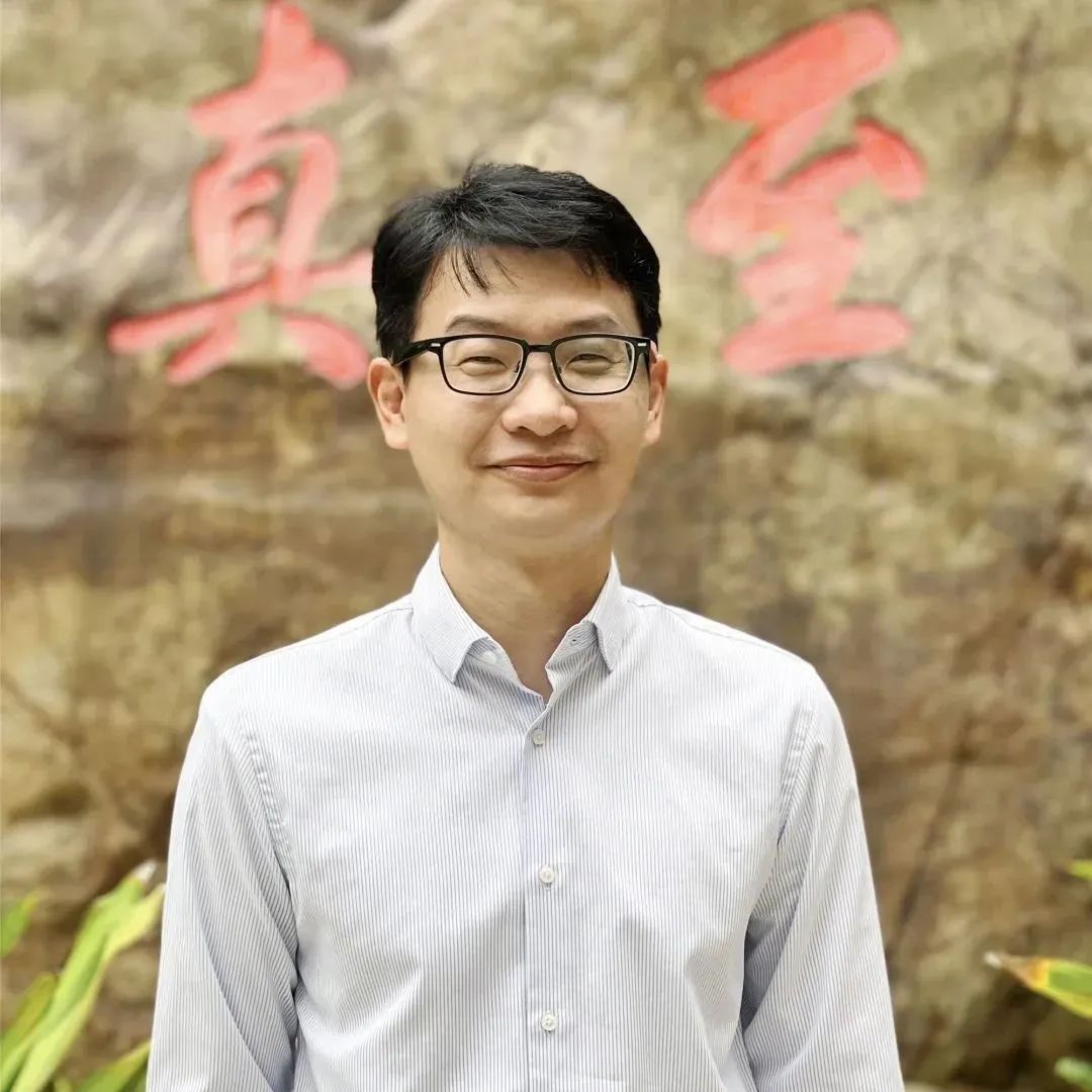 高中物理老師簡介