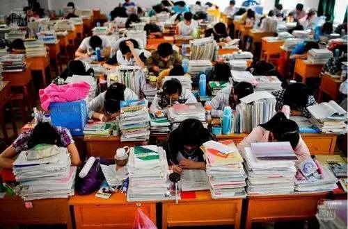 即使是高一重點班，也有學生把物理考40分，高中物理為何這么難？
