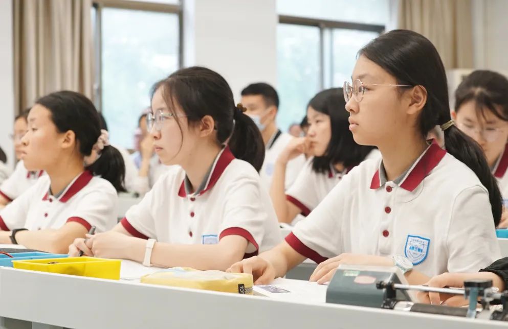 反沖運動 火箭