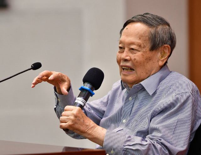 物理學家  楊振寧