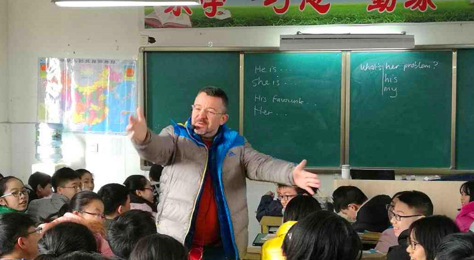 初中化學難還是物理難