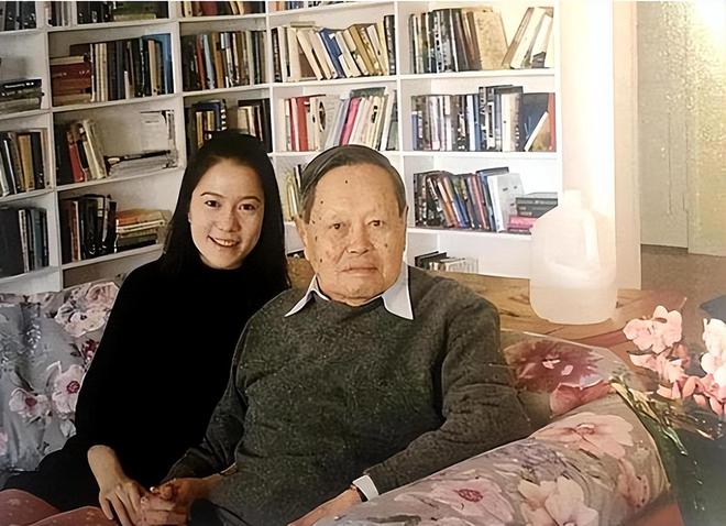 楊振寧是否已去世