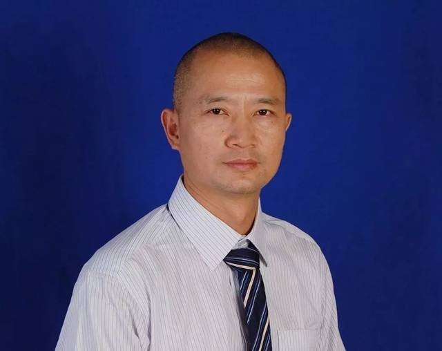 南雅高中物理老師