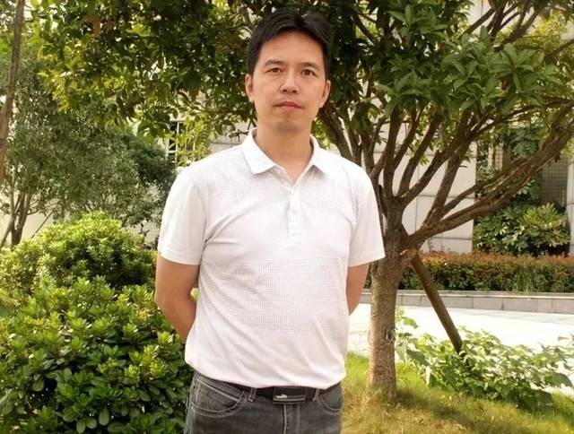南雅高中物理老師