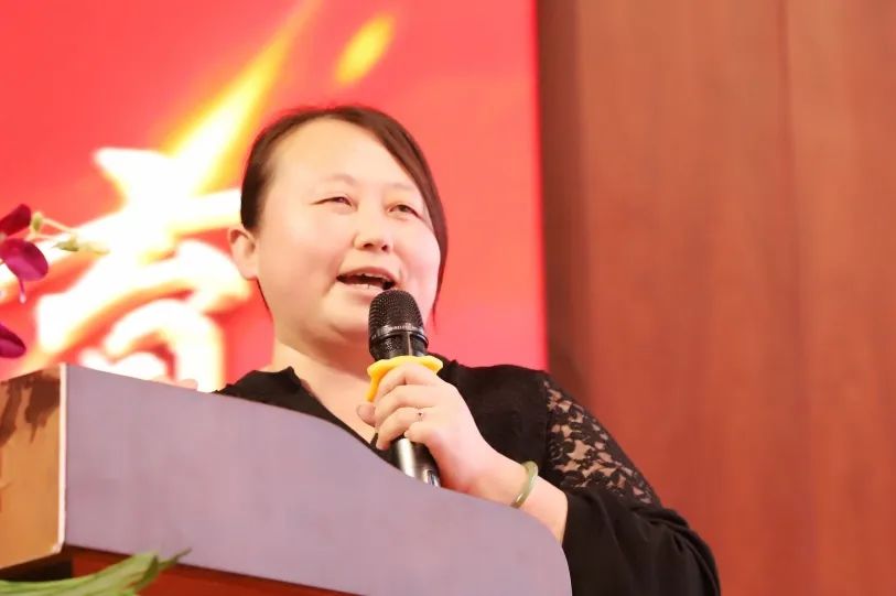 物理史實初中