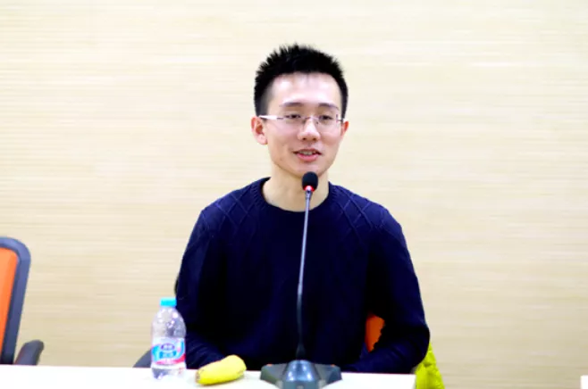 青年物理學家溫
