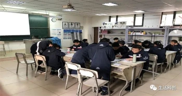 重慶初中物理競賽