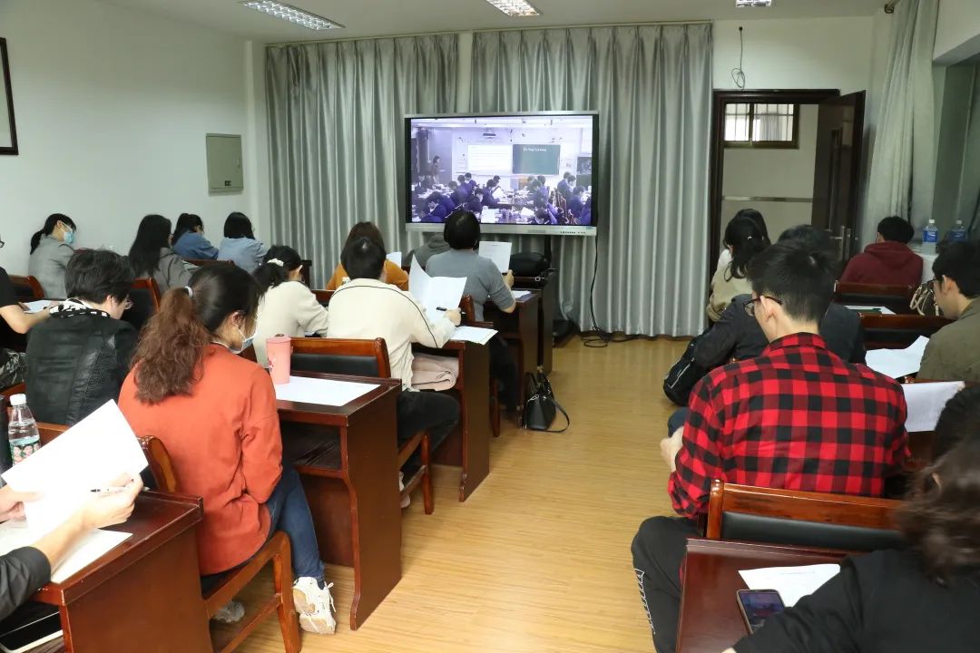 高中物理課堂教學論文