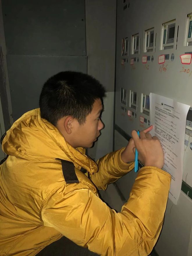 初中物理電功率練習題