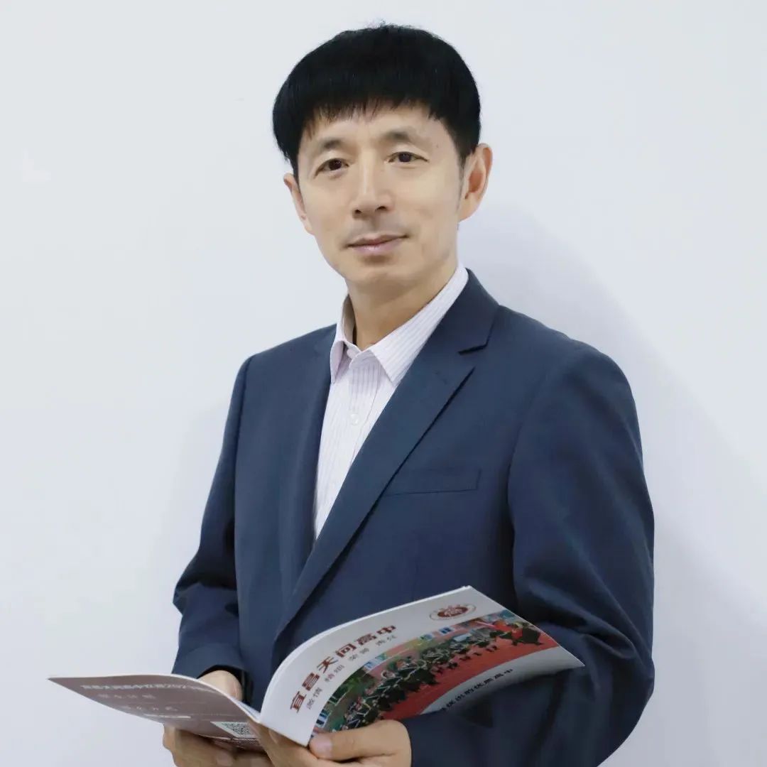 三峽藝術高中物理