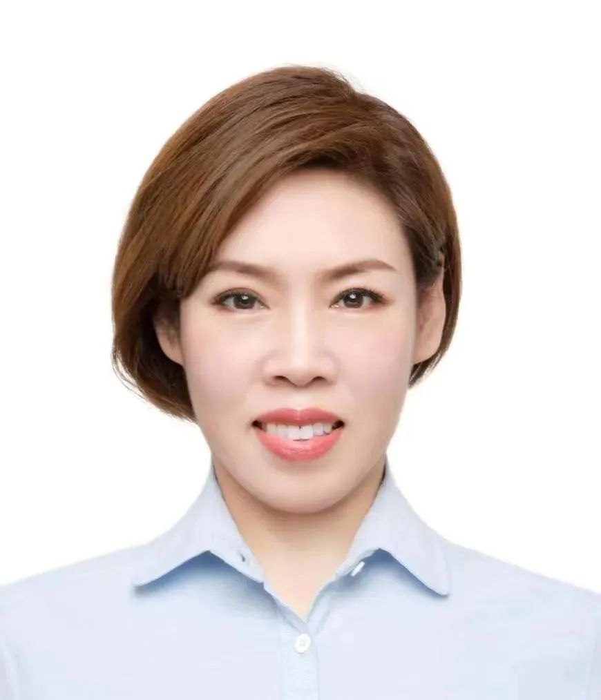 三峽藝術高中物理