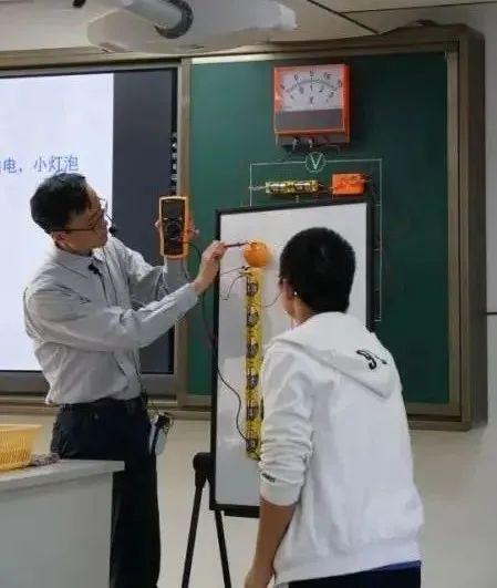 a 高中物理